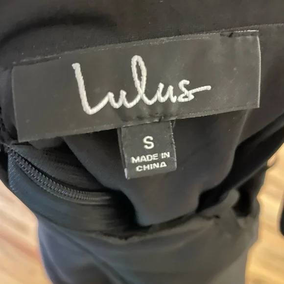 NWT Lulu’s Black Play on Curves Backless Skater Dress with Scalloped Hem, Size S - Picture 8 of 8